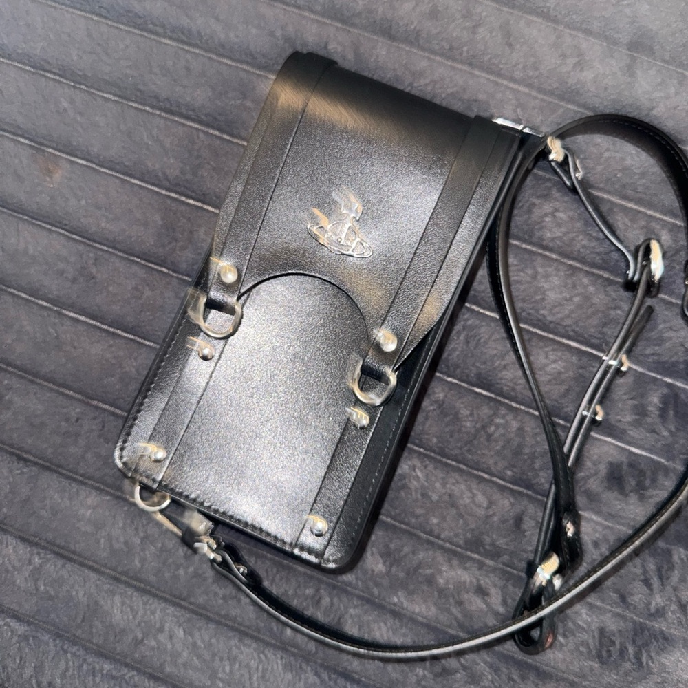 VIVIENNE WESTWOOD Black Mini Max Crossbody Bag - Picture 2 of 4